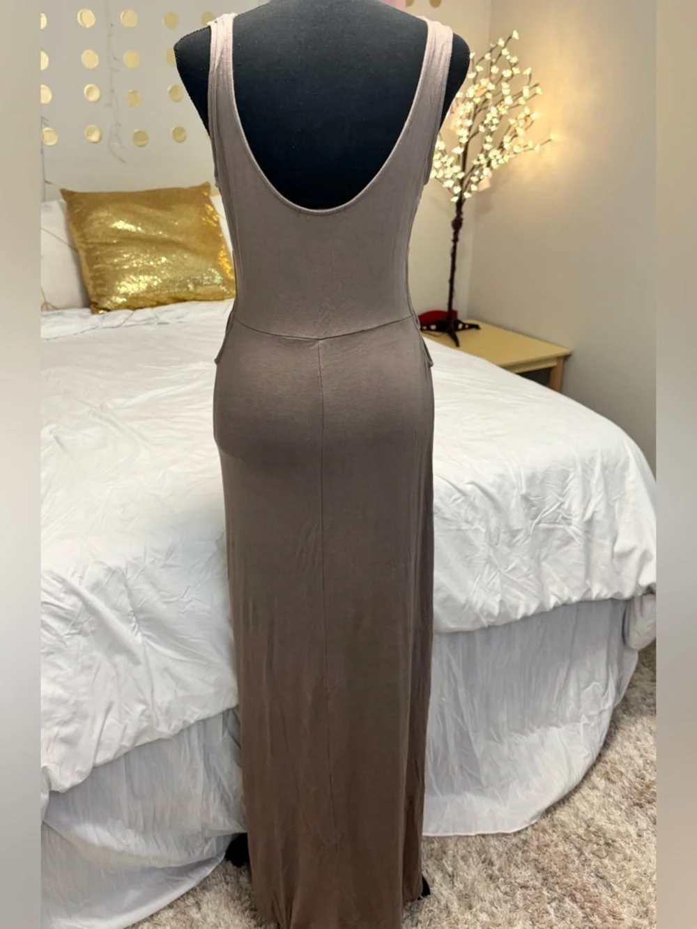 Papaya Maxi Dress Taupe Bodycon Side Cutout Sleeveless Stretch Size L - Picture 3 of 6